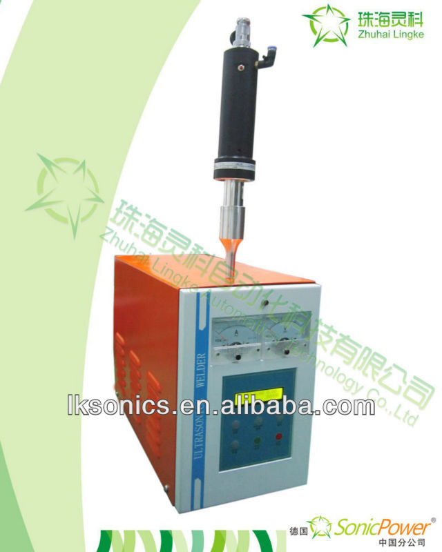 Portable welding machine for plastic parts