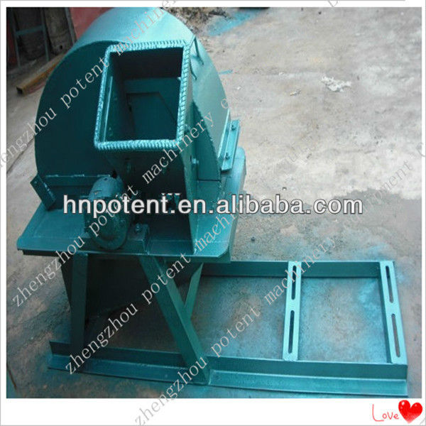 PT 700 hot sale convenient Sawdust Mobile Wood Crushers for sale