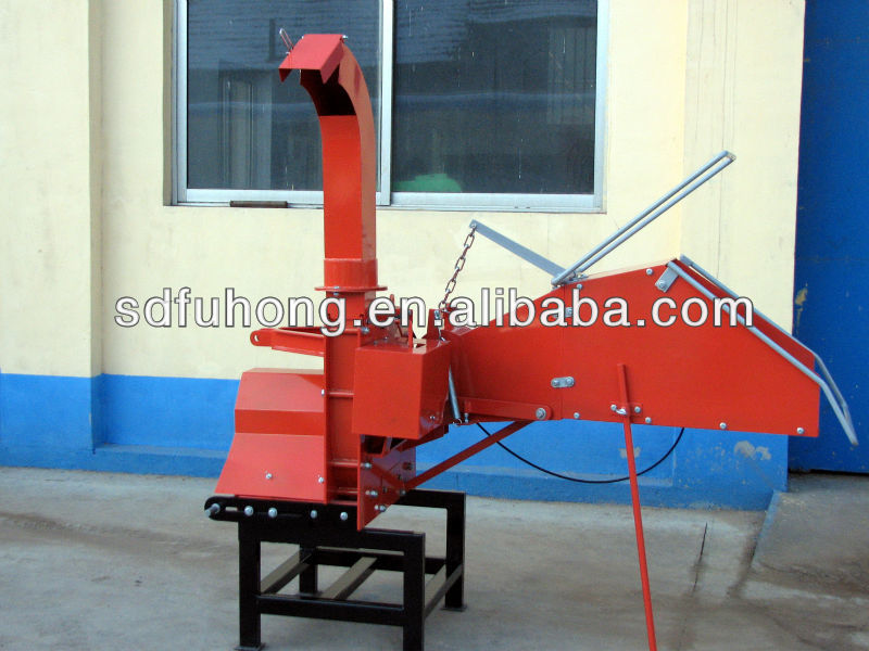 PTO wood crusher machine