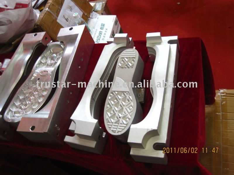 PU shoe mould ( two colors two density)