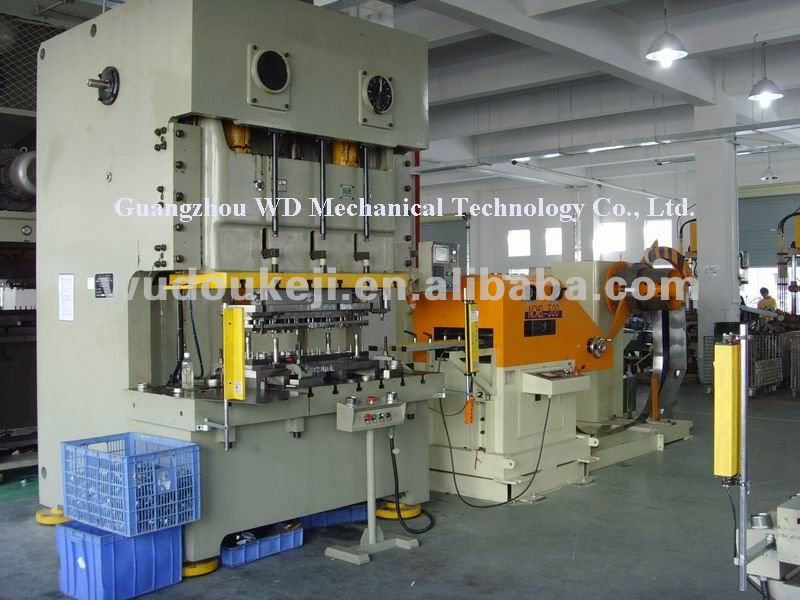 Punch press use with feeding machine system