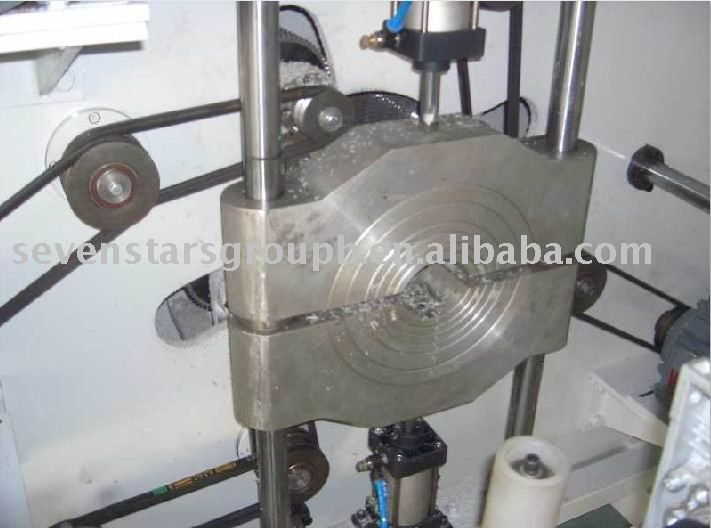 PVC pipe slotting machine