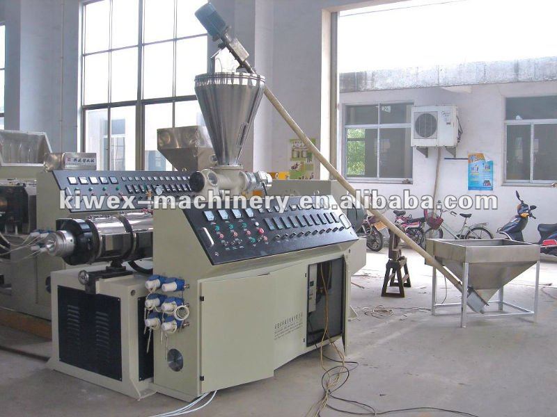 PVC powder loader