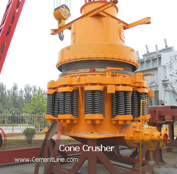 PYZ900 Spring Cone Crusher in Cemet Plant