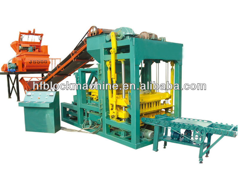 QT4-25 concrete hollow block making machine