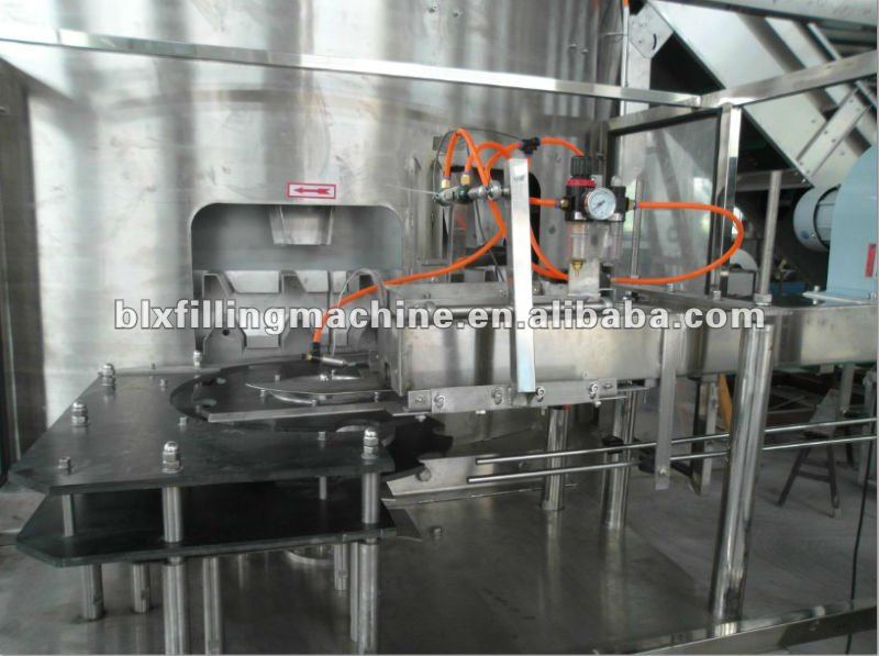 Quality auto bottle unscrambler/sorter for bottling line