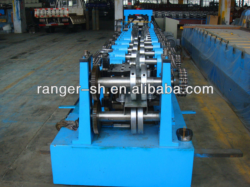 quick change c z purlin roll forming machine