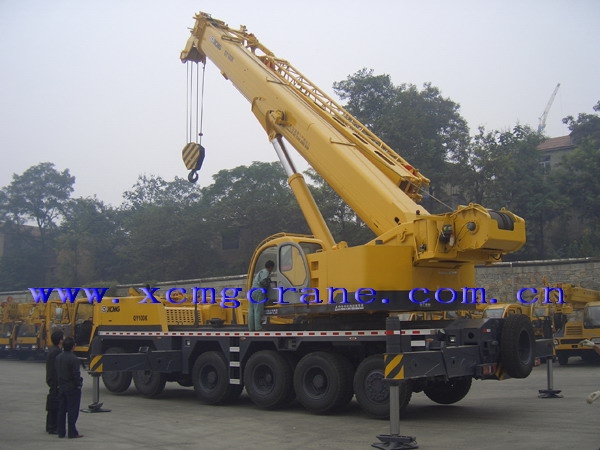 QY100K truck crane