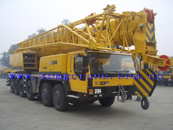 QY100K Truck crane