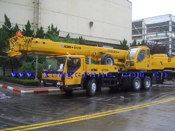 QY25K-1 Truck crane