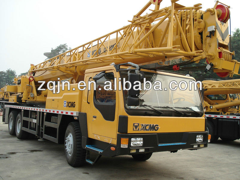 QY30K5 XCMG crane truck with 30 tons