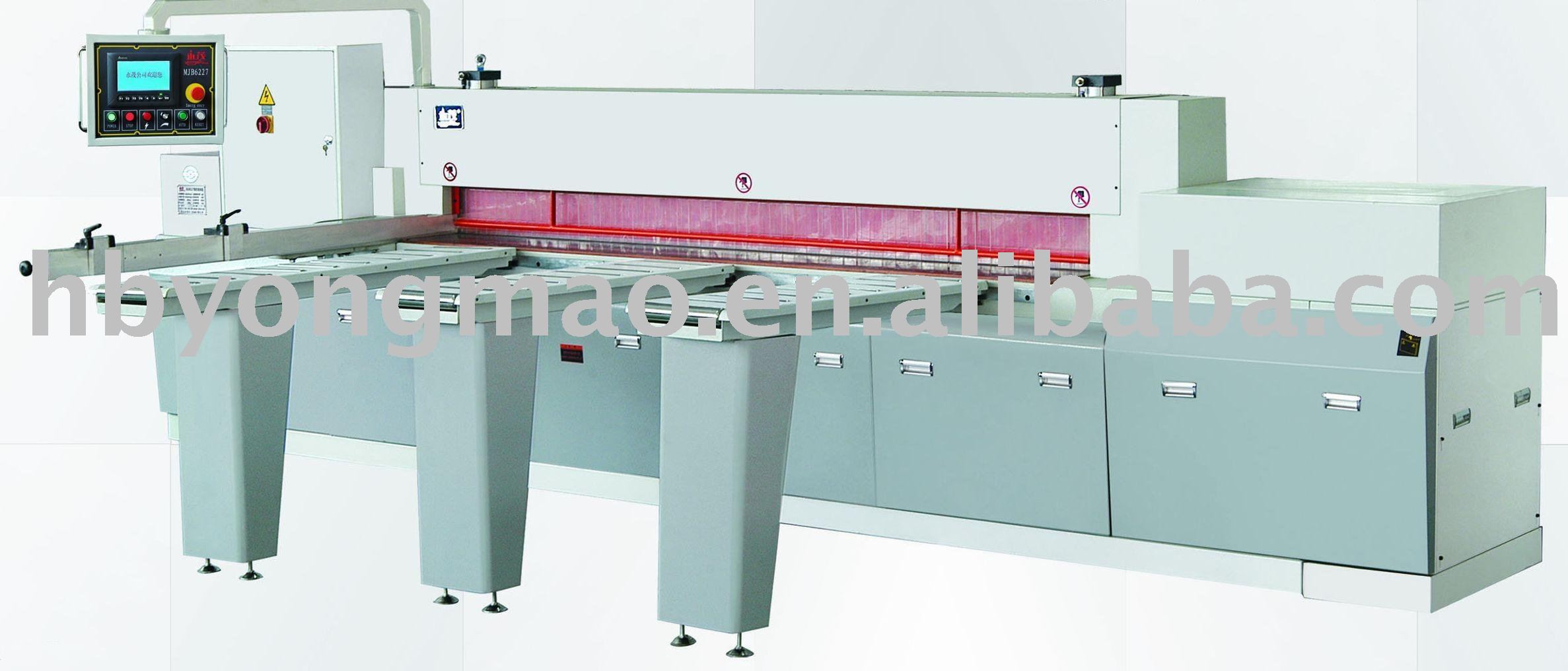 Reciprocating Type Panel Saws