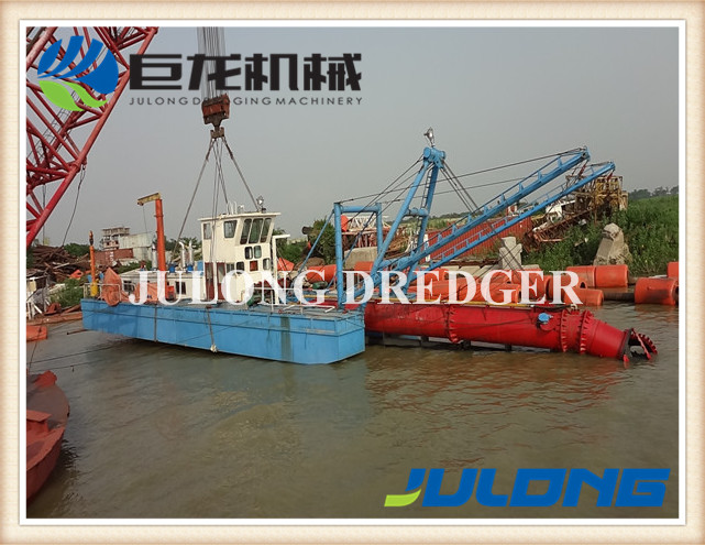 River sand dredger