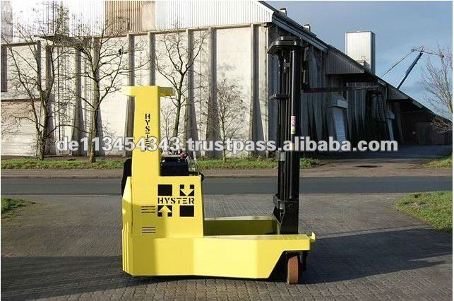 RM2.0 EL4325 Hyster Four-way Diesel Fork Lift Truck