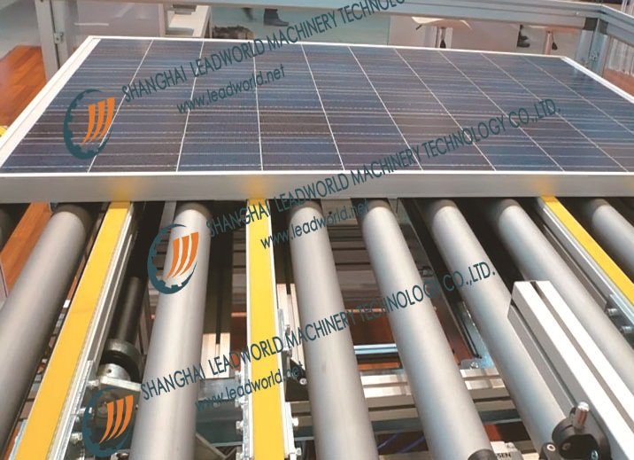 Roller Conveyor (Electric pole with solar pannel for street illumination)