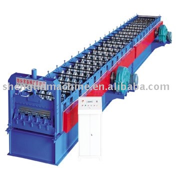 roof roll forming machine