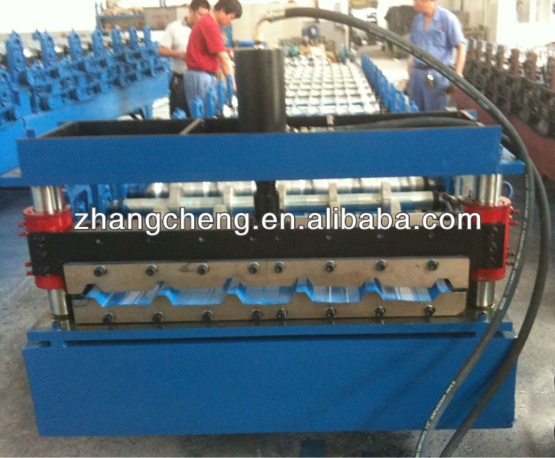 Roof sheet forming Machine