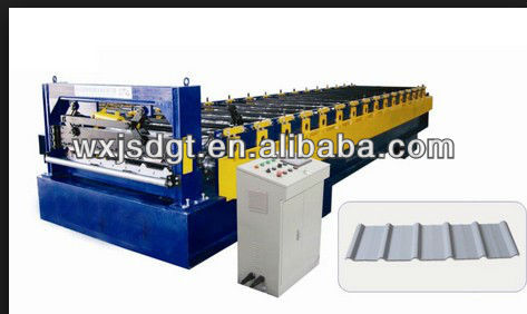 Roofing form machine