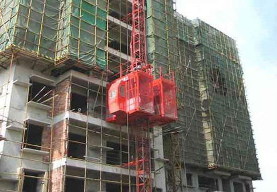 SC200/200C Construction Lift