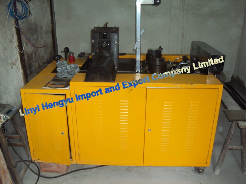 Scourer making machine,net scourer machine,mesh scourer machine,scrubber making machine