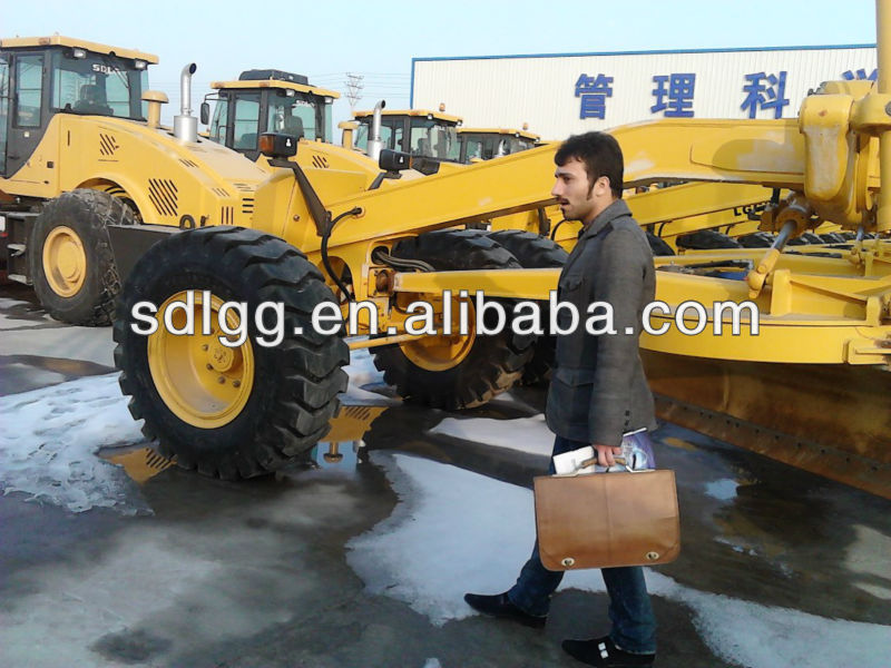 SDLGG-G8200C motor grader with Shanghai diesel engine ZF transmission hot for exporting