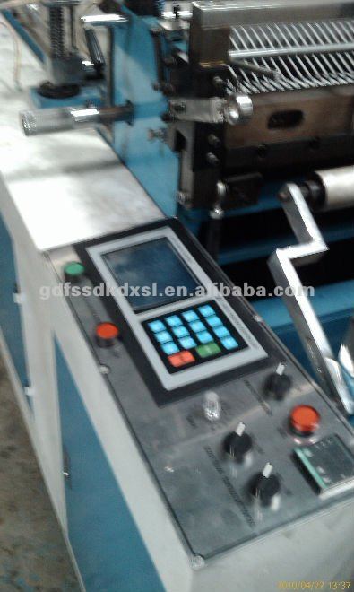 sealing and cutting machine