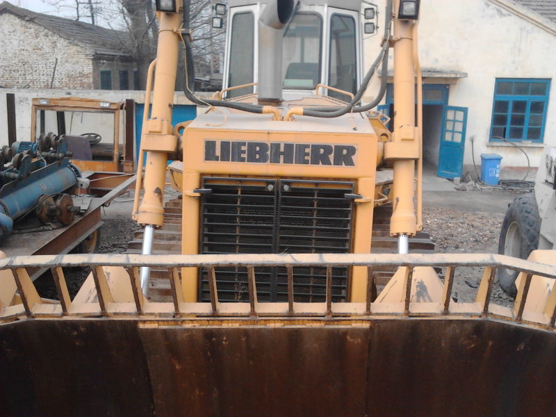 Second hand Bulldozer Liebherr PR 752