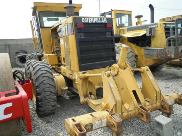 second hand grader catpillar 140H low price for sale