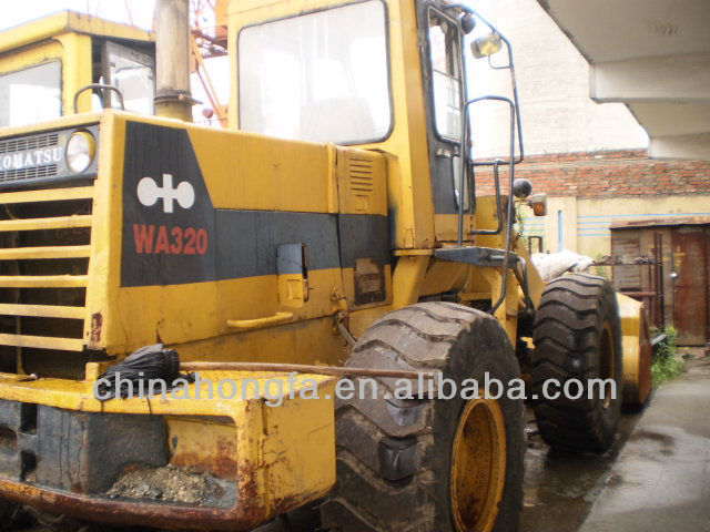 second hand komatsu WA320 loader