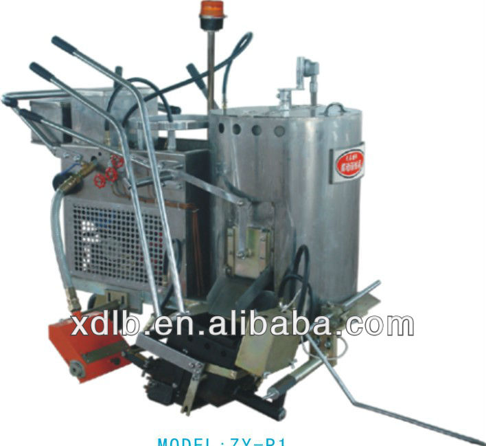 self-propelled vibrating thermoplastic road marking machine