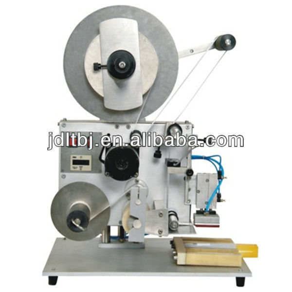 semi automatic labeling machine