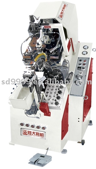 Seven pincers oil pressure hydraulic toe lasting machine