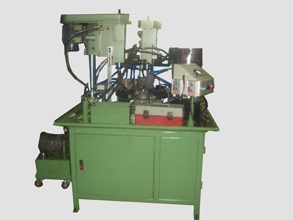 SG-DRDT212 Full automatic double heads rotary drilling tapping machine Diameter 2-12 drilling capacity