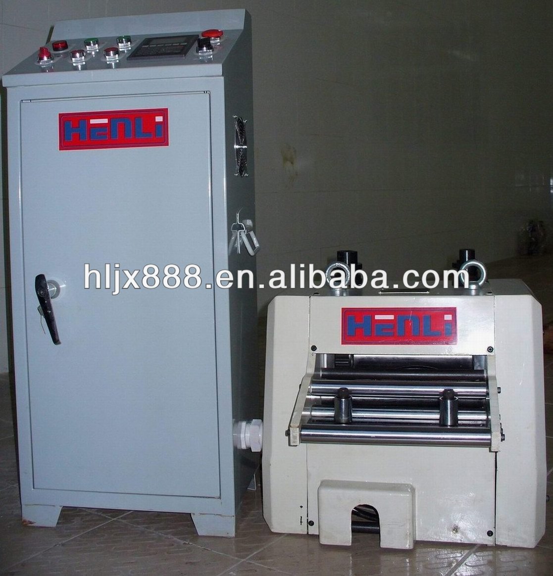 Sheet Metal Roll Feeder Machine