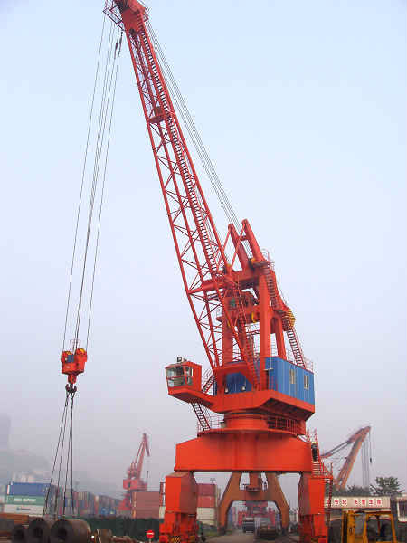 Shipyard use port crane with OEM service