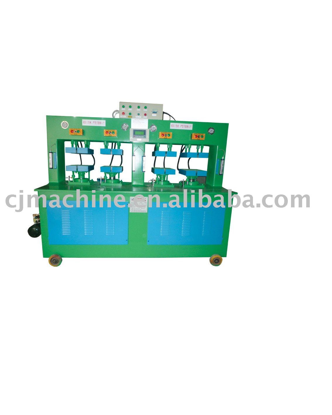 Shoes machine, shoes insole forming machine