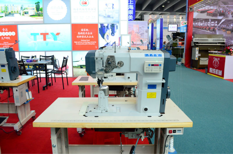 Single needle post bed direct driver sewing machine