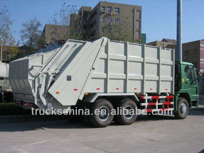 SINOTRUK HOWO 6X4 Garbage Truck Rear-Loading Compressed Refuse Truck Garbage Truck