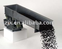 Small electromagnetic feeder for light industry