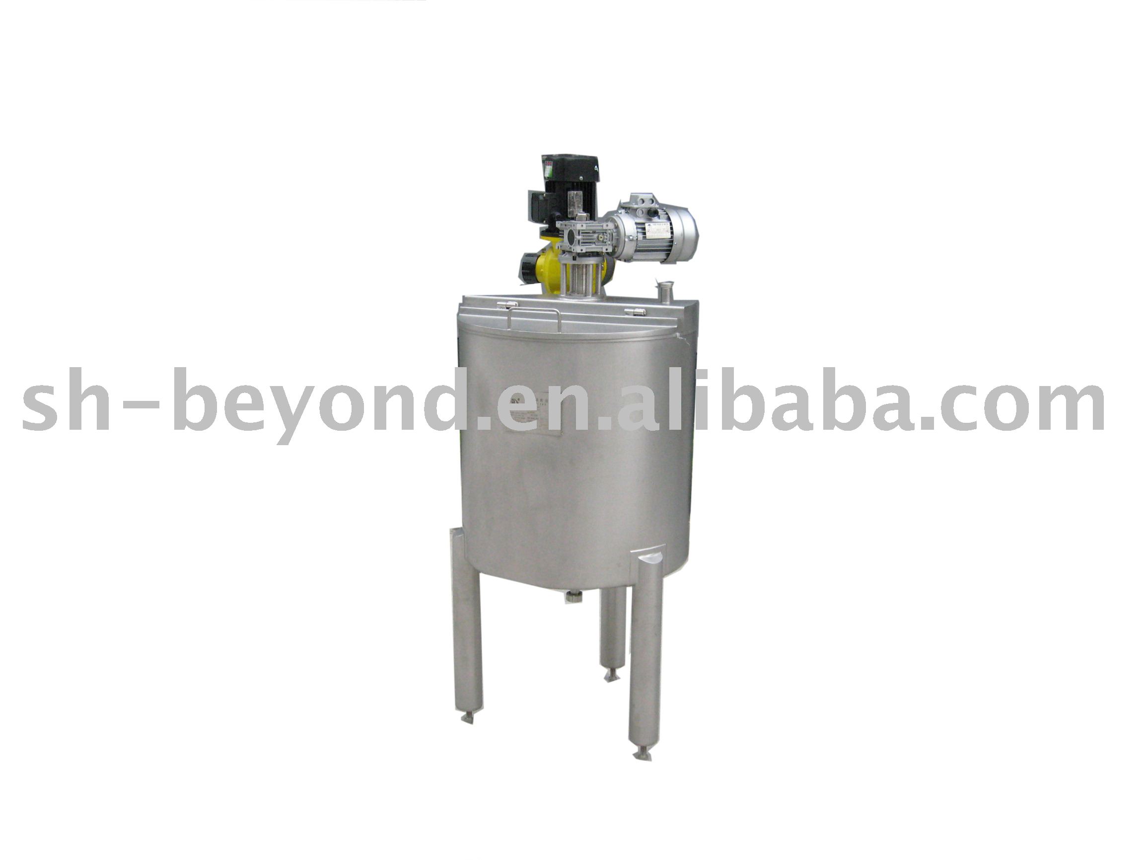 small scale stainless steel insulated tank