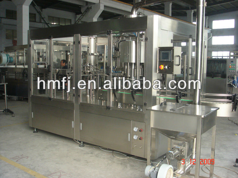 soft drinks and beverage packing machinery