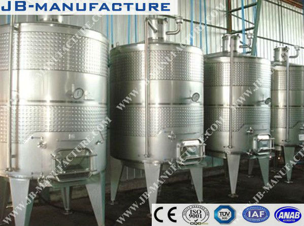 solvent storage tank