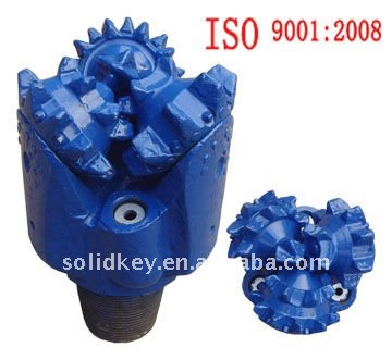 Steel tooth tricone bit sealed bearing API reg connection