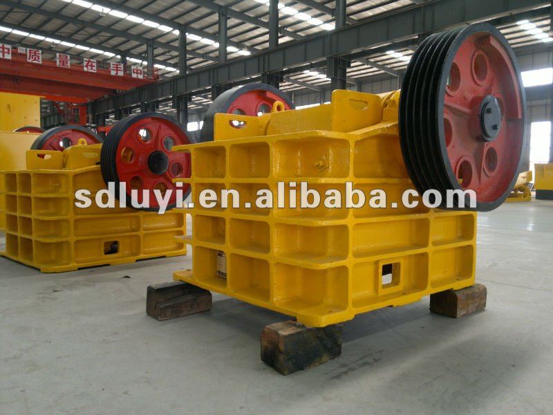 Stone Crushing Machine/Rock Crusher Used In Quarry