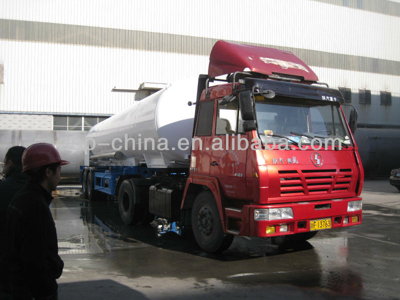 Strong Vaccum Liquid Tanker Trailer