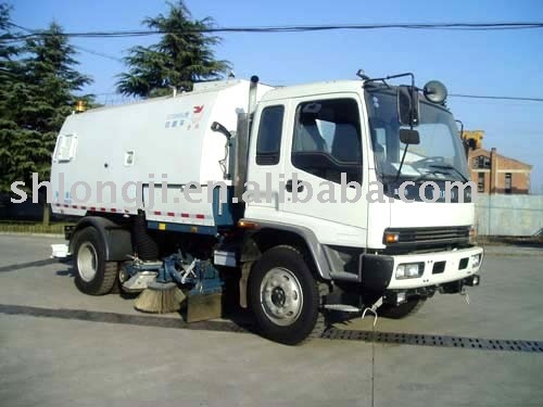 sweeper truck/Road sweeping truck/Sweeper (sweep width 2.4m, garbage tank 8m3, water tank 2000L)