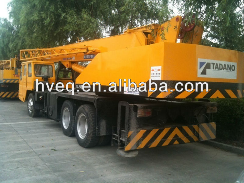 Tadano 25t used construction crane