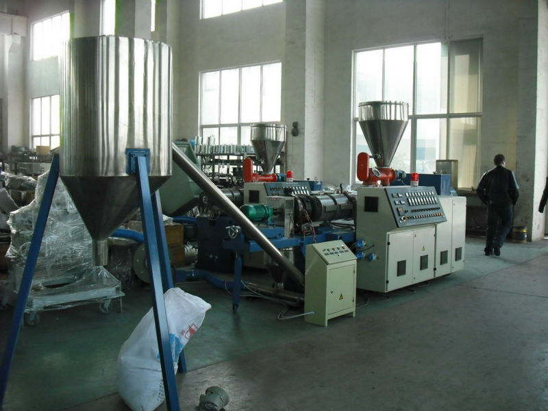 technew pet granulating machine