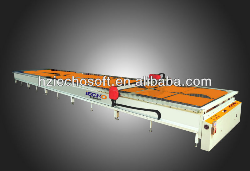 Textile Cutting Machine for appreal and fabric and bed sheets