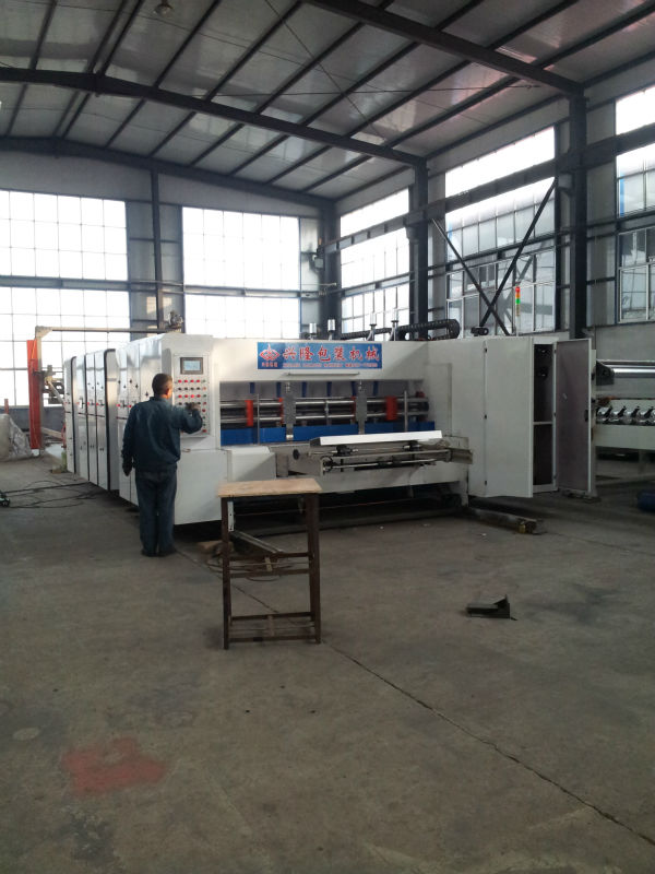 the auto printing slotting die cutting machine